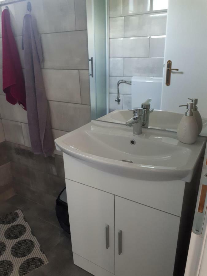 Apartmani Korina Стариград-Пакленица Экстерьер фото