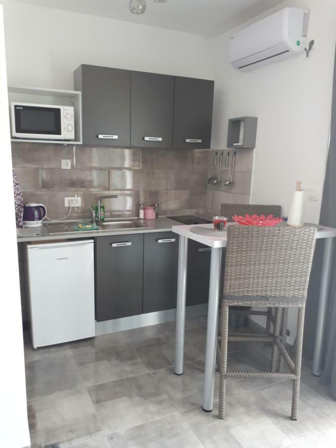 Apartmani Korina Стариград-Пакленица Экстерьер фото
